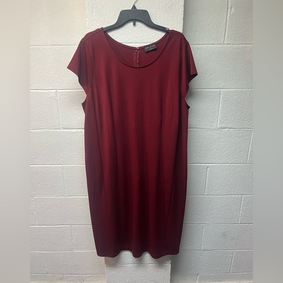 Lane Bryant Dresses & Skirts - Lane Bryant Elegant Burgundy Dress